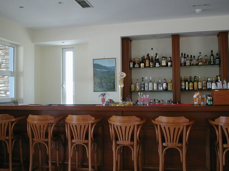 Zefiros Beach Hotel Mykali Exterior photo